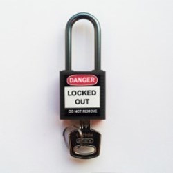 Image of Brady Compact safe padlock 38mm Sha KD Black/6