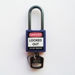 Image of Brady Compact safe padlock 38mm Sha KD Blue/6